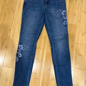 Simply Vera Vera Wang Dark Blue Jeans with Floral Embroidery